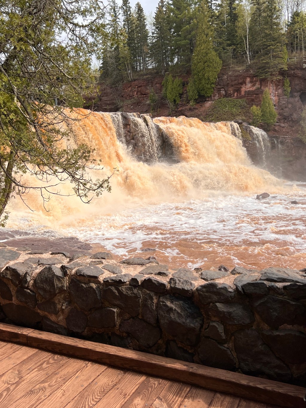 Accessible Spring Waterfalls on Minnesota’s North&nbsp;Shore